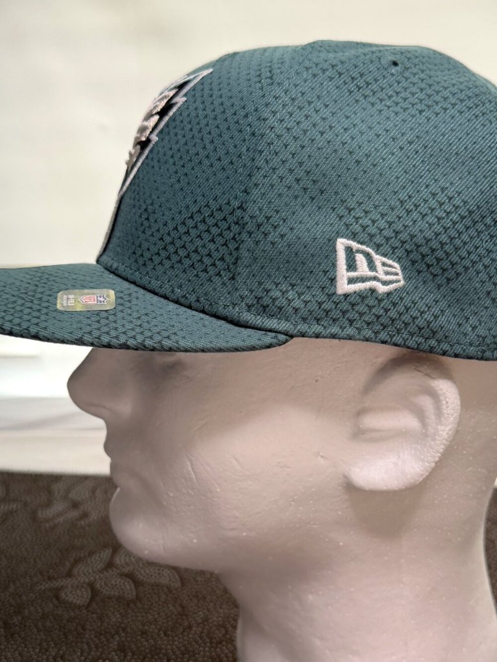 New Era 59FIFTYPhiladelphia Eagles Sideline On Field Fitted Hat/Cap Size 7 3/8 - Picture 7 of 9